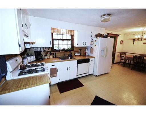 4 Edward Rd, Townsend, MA 01469 photo 6