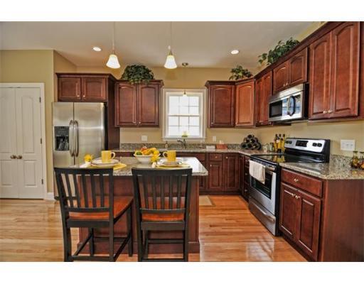 7 Partridge Hill Rd, Sutton, MA 01590 photo 2