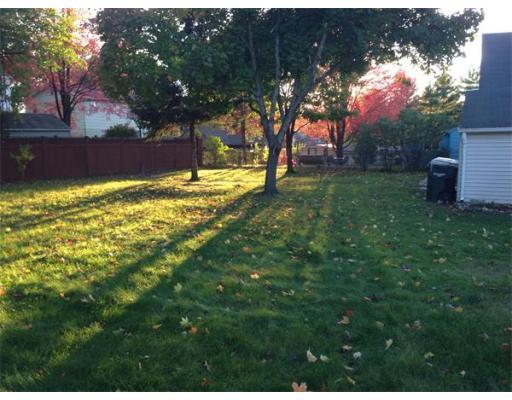19 Blanding St, Indian Orchard, MA 01151 photo 4