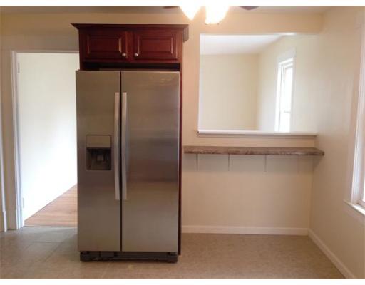19 Blanding St, Indian Orchard, MA 01151 photo 8
