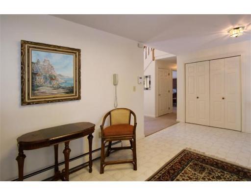 15 Barnacle Ln, Mashpee, MA 02649 photo 5