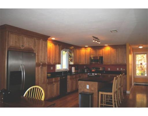 320 Pleasant St, Marshfield, MA 02050 photo 4