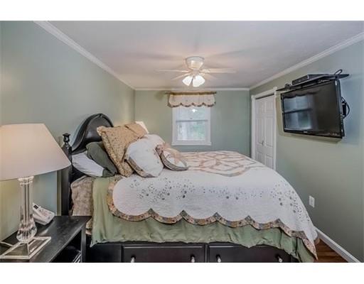 94 Hathaway St, Wareham, MA 02571 photo 9