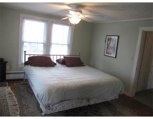 30 Lyman St, Easthampton, MA 01027 photo 9