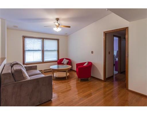 29 Perry St, Douglas, MA 01516 photo 2