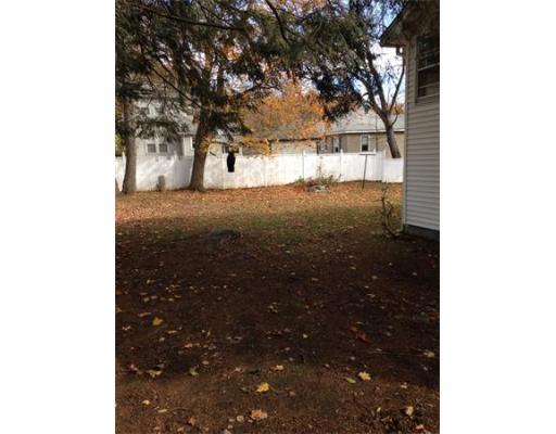 8 Emily St, Worcester, MA 01606 photo 3