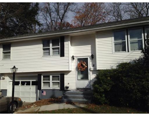 8 Emily St, Worcester, MA 01606 photo 1