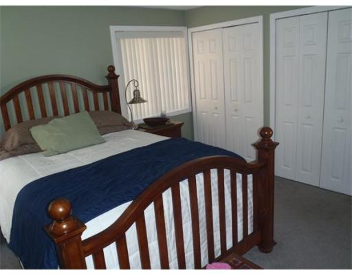 23 Jonathan Cir, Worcester, MA 01604 photo 13
