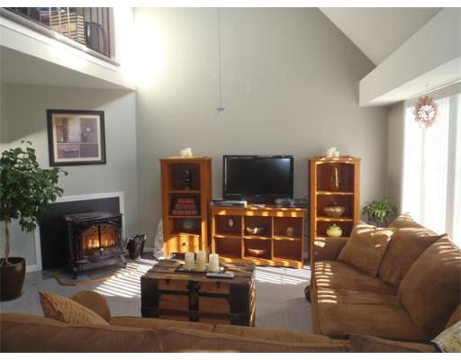 23 Jonathan Cir, Worcester, MA 01604 photo 5