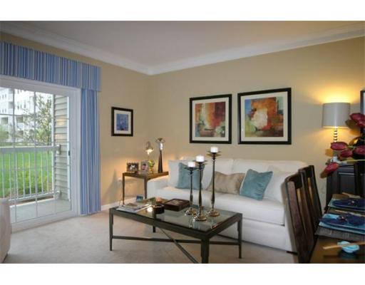 7 Augustus Ct #1009, Reading, MA 01867 photo 3