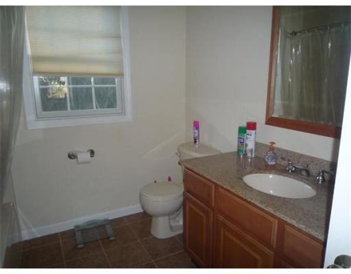 31 Old Farm Ln, Fall River, MA 02720 photo 13