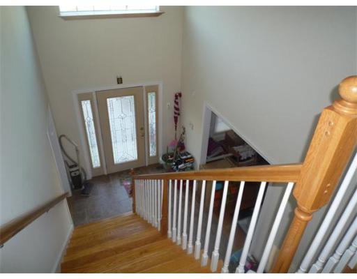31 Old Farm Ln, Fall River, MA 02720 photo 9