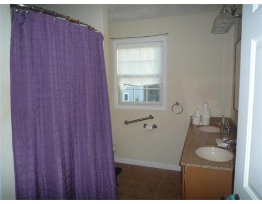 31 Old Farm Ln, Fall River, MA 02720 photo 14