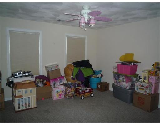 31 Old Farm Ln, Fall River, MA 02720 photo 15