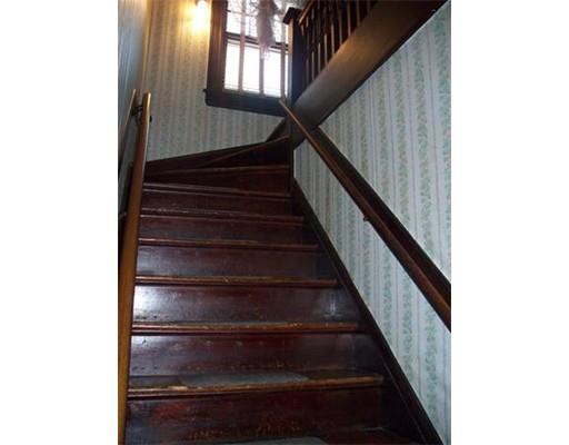 74 Fairfield St, Springfield, MA 01108 photo 19
