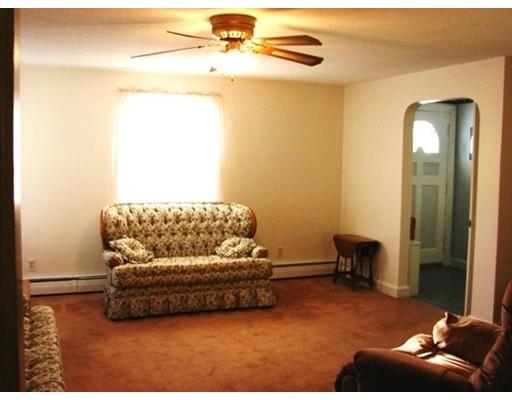79 Halford St, Gardner, MA 01440 photo 7