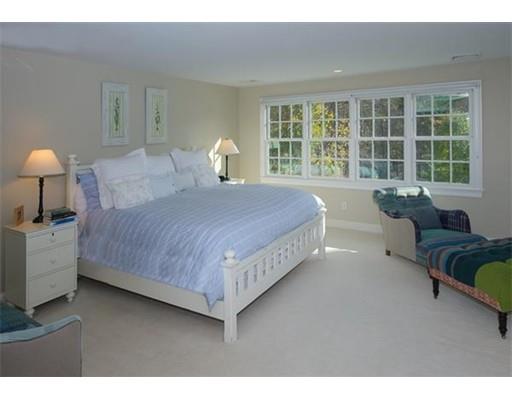 720 South St, Needham, MA 02492 photo 14