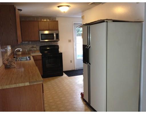 56 Lemay St, Chicopee, MA 01013 photo 4