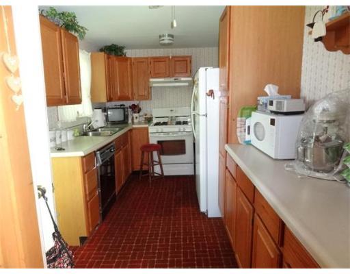 40 Moran Rd, Gilbertville, MA 01031 photo 10