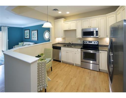 7 Augustus Ct #1012, Reading, MA 01867 photo 1