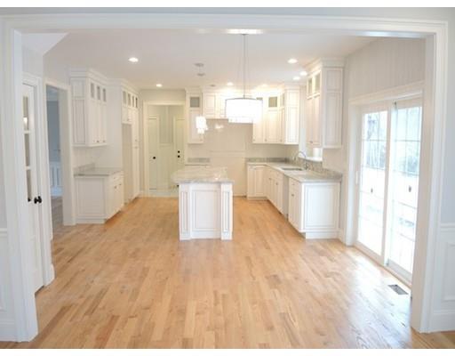 30 Harvard Cir, Needham, MA 02492 photo 10