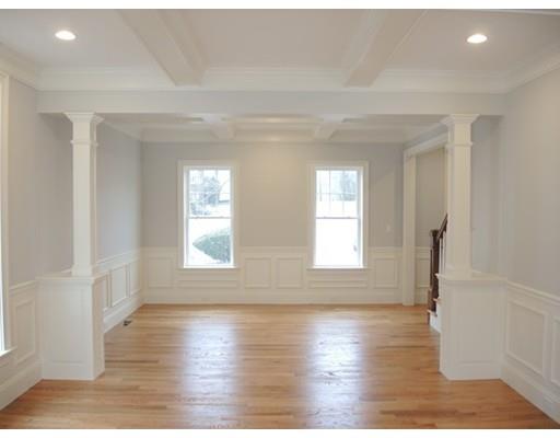 30 Harvard Cir, Needham, MA 02492 photo 6