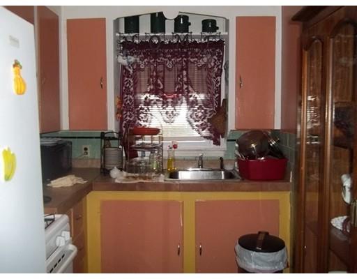 185 Cambridge St, Fall River, MA 02721 photo 4