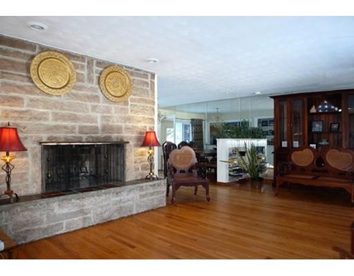 115 Catalina Dr, Springfield, MA 01128 photo 5