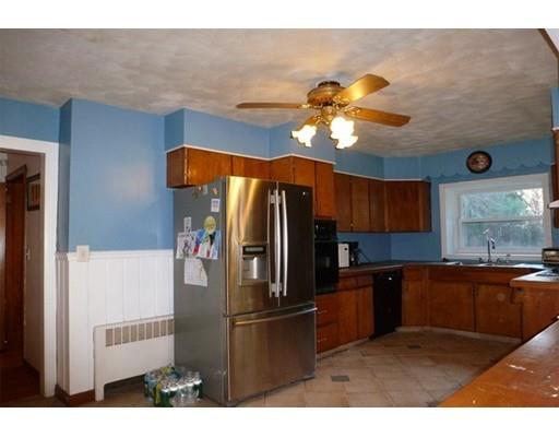 115 Catalina Dr, Springfield, MA 01128 photo 11