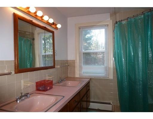 115 Catalina Dr, Springfield, MA 01128 photo 17