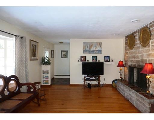 115 Catalina Dr, Springfield, MA 01128 photo 6