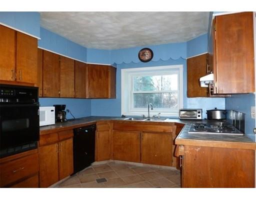115 Catalina Dr, Springfield, MA 01128 photo 14