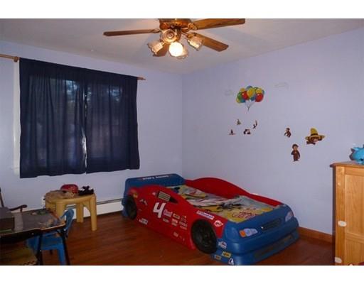 115 Catalina Dr, Springfield, MA 01128 photo 18