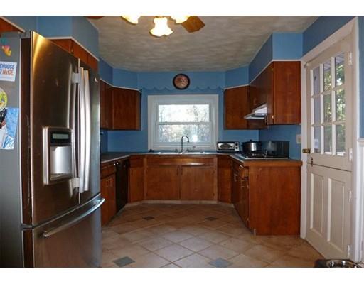 115 Catalina Dr, Springfield, MA 01128 photo 13