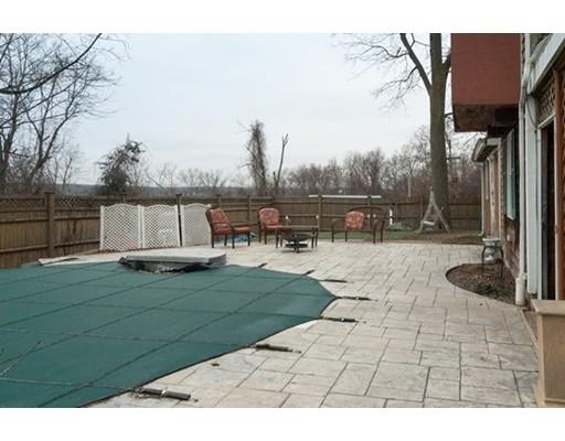 54 Warner St, Fall River, MA 02720 photo 6