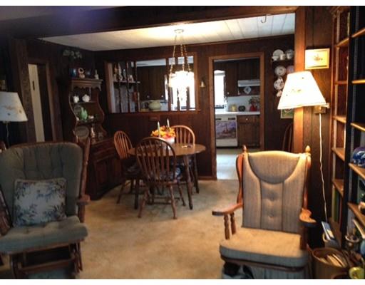 29 S Point Rd, Webster, MA 01570 photo 9