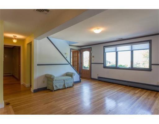 103 Mount Washington St, Everett, MA 02149 photo 5