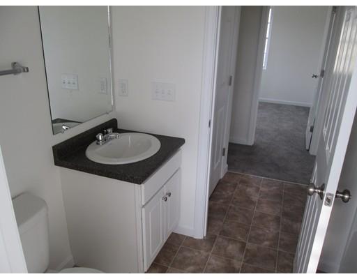 11 Ecklund Dr, Lowell, MA 01852 photo 3