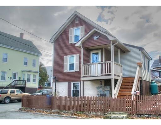 112 Pleasant St, Gloucester, MA 01930 photo 3