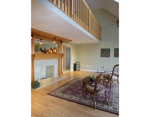 43 Hickory Dr, Worcester, MA 01609 photo 6