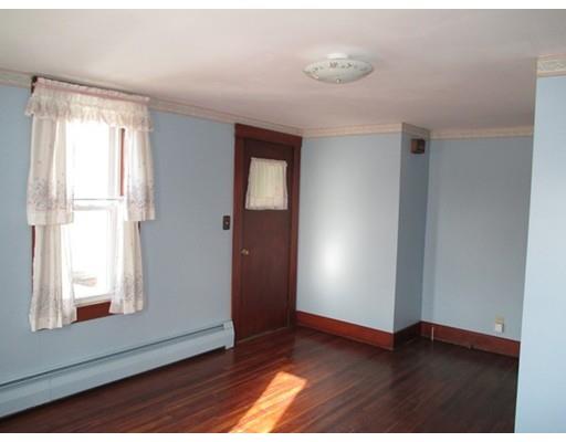 36 Travers St, Gardner, MA 01440 photo 5