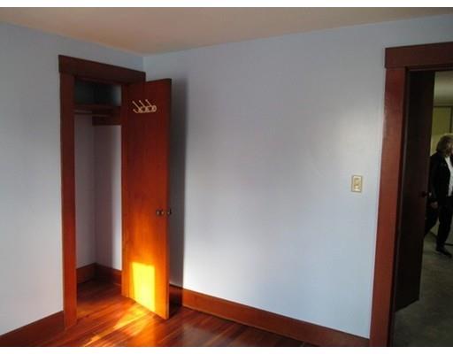 36 Travers St, Gardner, MA 01440 photo 9