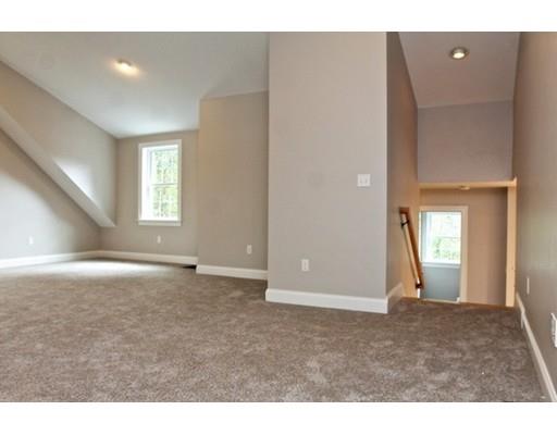 12 Condor Rd, Reading, MA 01867 photo 8