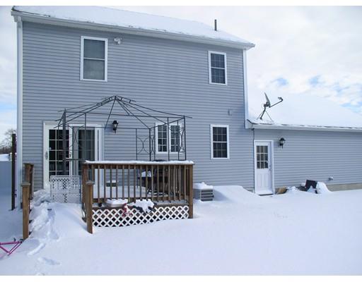 282 Christopher Dr, Springfield, MA 01119 photo 2