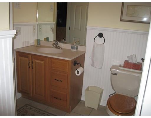 19 Valente Dr, Worcester, MA 01604 photo 28