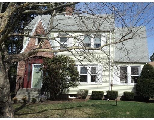 33 Abbott St, Springfield, MA 01118 photo 2
