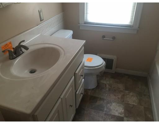 207 Edendale St, Springfield, MA 01104 photo 11