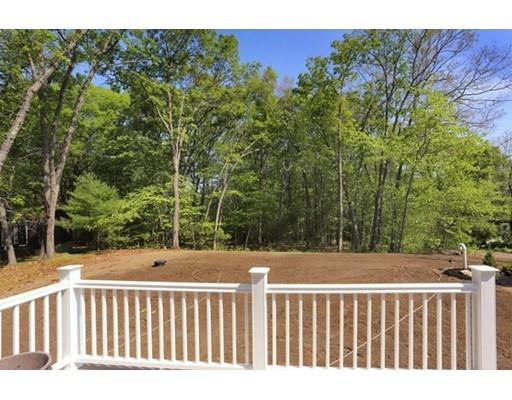 4 Mohawk Cir, Georgetown, MA 01833 photo 3