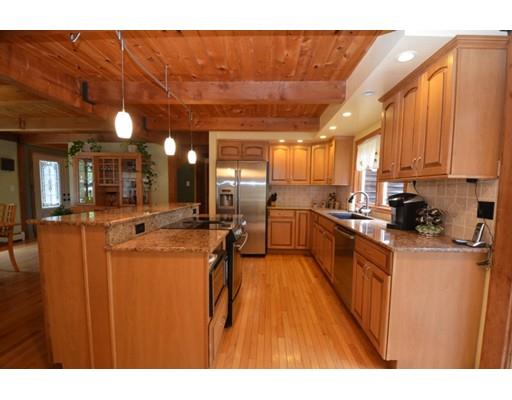 372 Central St, Rowley, MA 01969 photo 6