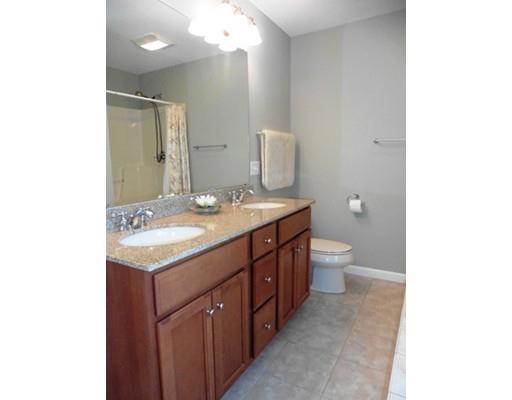 46 Barrington Dr, Springfield, MA 01129 photo 16